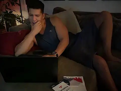 austinfxxx online show from October 15, 2025, 1:28 am