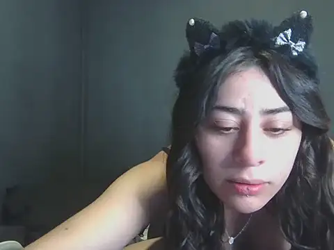 Snapshot of Ignvcivv chatting on October 7, 2025, 3:47 am Ignvcivv online show from October 7, 2025, 3:47 am