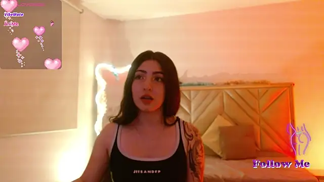 Snapshot of Ixchel_tay chatting on December 5, 2025, 3:48 am Ixchel tay online show from December 5, 2025, 3:48 am