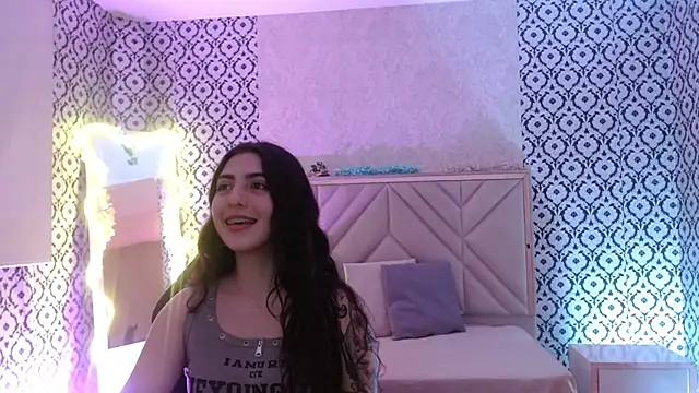 Snapshot of Ixchel_tay chatting on January 9, 2026, 3:20 am Ixchel tay online show from January 9, 2026, 3:20 am