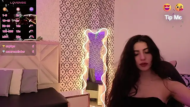 Snapshot of Ixchel_tay chatting on January 13, 2026, 3:23 am Ixchel tay online show from January 13, 2026, 3:23 am