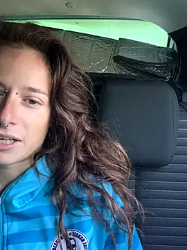 Snapshot of GoldenPussy1329 chatting on October 18, 2025, 7:20 am GoldenPussy1329 online show from October 18, 2025, 7:20 am