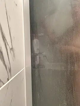 Snapshot of GoldenPussy1329 chatting on November 28, 2025, 11:24 am GoldenPussy1329 online show from November 28, 2025, 11:24 am