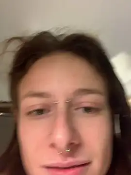 Snapshot of GoldenPussy1329 chatting on January 13, 2026, 11:32 pm GoldenPussy1329 online show from January 13, 2026, 11:32 pm