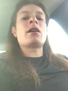 GoldenPussy1329 online show from April 7, 2026, 4:40 pm