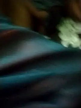 Snapshot of RED_Queen_6 chatting on October 3, 2025, 5:48 am RED Queen 6 online show from October 3, 2025, 5:48 am