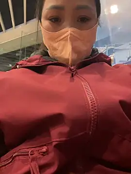 Snapshot of Liu30 chatting on November 26, 2025, 3:02 pm Liu30 online show from November 26, 2025, 3:02 pm