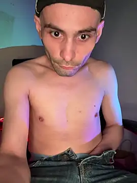 highinhtxx online show from February 24, 2026, 10:41 pm