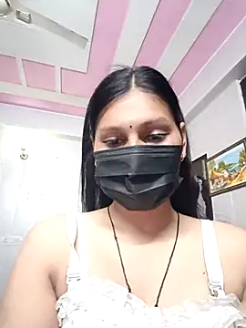 Snapshot of Tanya-905 chatting on March 23, 2026, 5:39 pm Tanya-905 online show from March 23, 2026, 5:39 pm