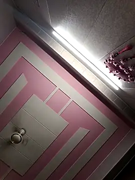 Snapshot of Tanya-905 chatting on March 28, 2026, 9:53 am Tanya-905 online show from March 28, 2026, 9:53 am