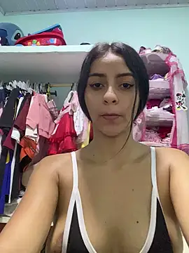 miluwatson online show from October 23, 2025, 9:35 pm