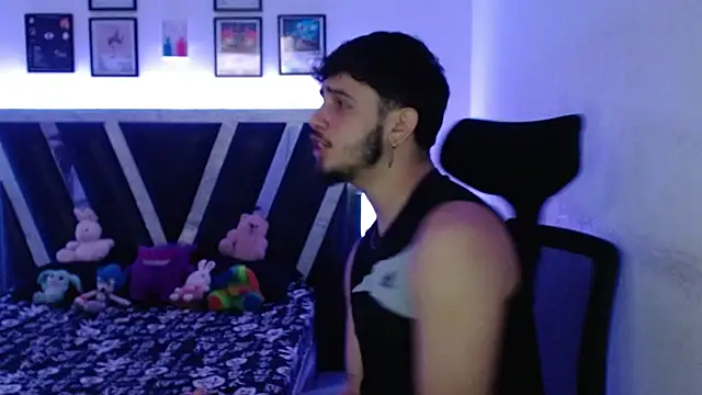 Sebasxxl12 online show from October 3, 2025, 4:09 am