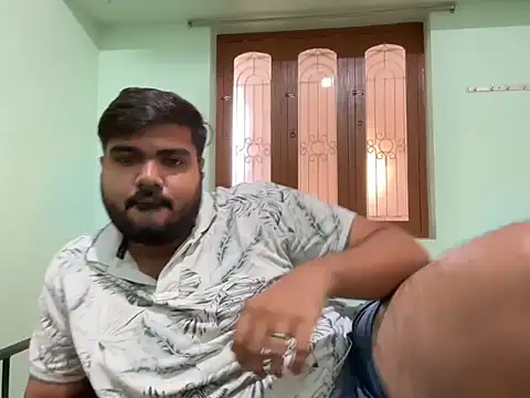 Snapshot of Romeo_Sam2 chatting on October 11, 2025, 7:18 am Romeo Sam2 online show from October 11, 2025, 7:18 am