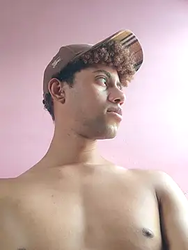 Snapshot of The_boy_good chatting on February 9, 2026, 5:50 pm The boy good online show from February 9, 2026, 5:50 pm