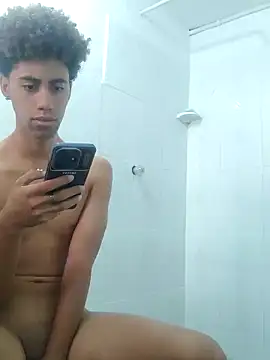 Snapshot of The_boy_good chatting on March 17, 2026, 3:59 pm The boy good online show from March 17, 2026, 3:59 pm