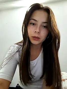 EmmaValencia  online show from October 25, 2025, 3:14 am