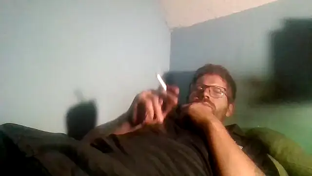 bigdickdaddy6911 online show from October 30, 2025, 2:13 am