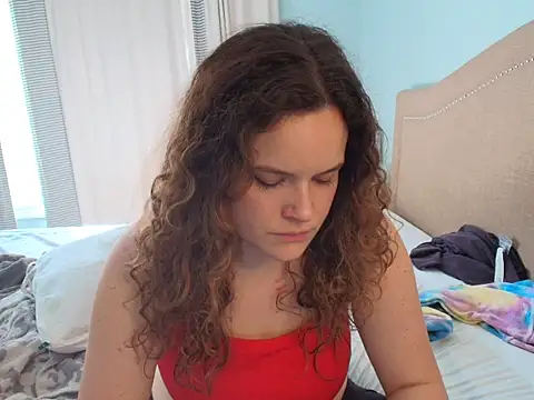 Snapshot of ClaireZX chatting on October 12, 2025, 8:52 pm ClaireZX online show from October 12, 2025, 8:52 pm