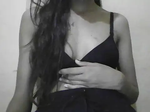 JustIndianlovers online show from April 13, 2026, 10:10 am