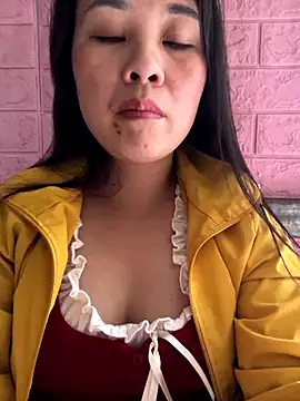 Snapshot of Suna-ny chatting on November 2, 2025, 6:16 am Suna-ny online show from November 2, 2025, 6:16 am