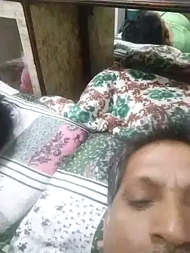 Rajk789456 online show from November 5, 2025, 5:35 pm