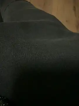 heet1998 online show from March 17, 2026, 9:56 am