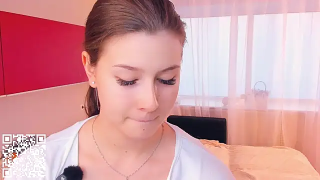 MondoNeko online show from November 7, 2025, 7:08 am