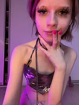 Snapshot of bunnyirisluv chatting on May 27, 2026, 9:23 pm bunnyirisluv online show from May 27, 2026, 9:23 pm