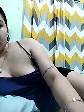 Snapshot of Seductive_ann chatting on November 14, 2025, 12:04 pm Seductive ann online show from November 14, 2025, 12:04 pm