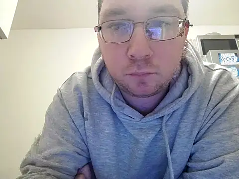 stivi2526 online show from November 23, 2025, 6:19 pm