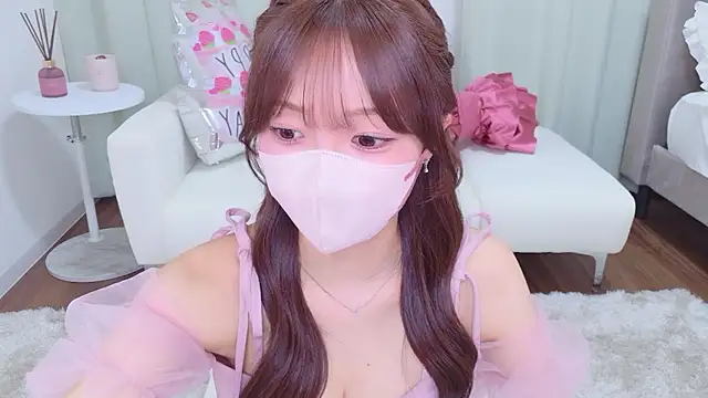 Seira  nn online show from March 29, 2026, 1:11 pm