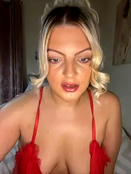 Snapshot of Diamondxoxx chatting on October 16, 2025, 6:31 pm Diamondxoxx online show from October 16, 2025, 6:31 pm