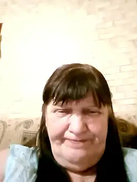 Apeesynka55211 online show from January 9, 2026, 7:15 pm