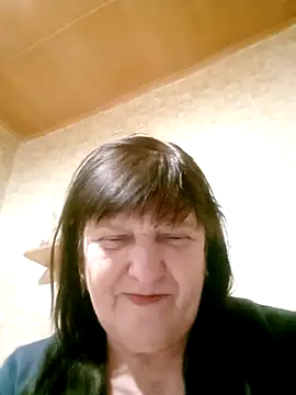 Apeesynka55211 online show from January 16, 2026, 8:24 pm