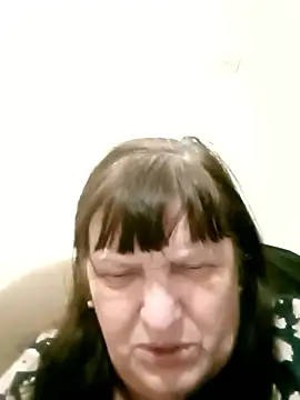 Apeesynka55211 online show from March 6, 2026, 7:21 pm