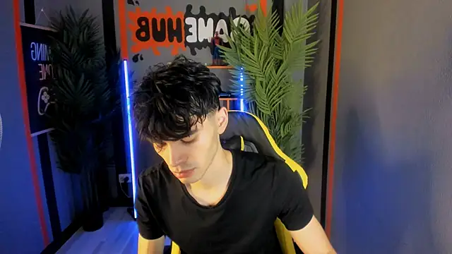 JaremyHarris online show from November 28, 2025, 5:04 pm