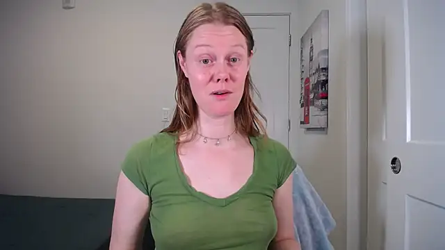 naughtyfox89 online show from March 18, 2026, 3:31 am