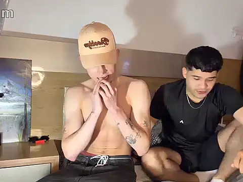 strongManLatino online show from February 16, 2026, 3:24 am