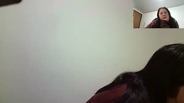 Snapshot of Honey_Alix chatting on November 15, 2025, 6:55 am Honey Alix online show from November 15, 2025, 6:55 am