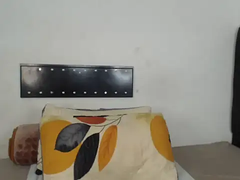 Snapshot of Black-RoseX chatting on November 16, 2025, 1:49 pm Black-RoseX online show from November 16, 2025, 1:49 pm