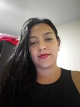 Sexy Nayra outdoors online show from October 1, 2025, 3:45 am