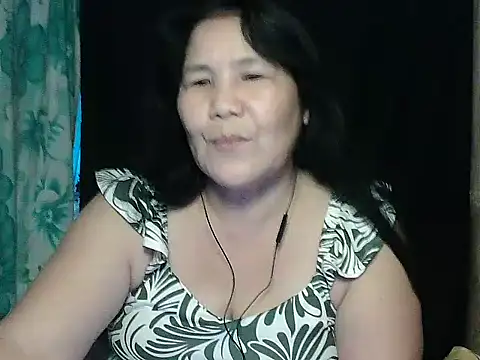 Snapshot of milagrose_rose chatting on May 15, 2026, 11:23 pm milagrose rose online show from May 15, 2026, 11:23 pm