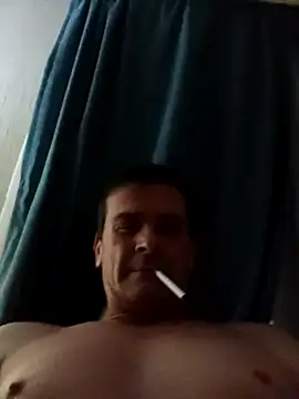 Snapshot of Rudiesny chatting on May 5, 2026, 8:17 pm Rudiesny online show from May 5, 2026, 8:17 pm