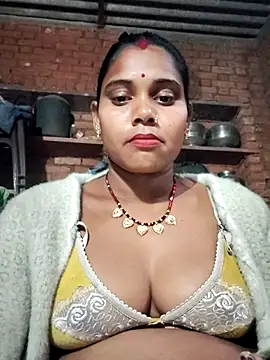 Snapshot of Katrina_kaif143 chatting on February 3, 2026, 5:49 am Katrina kaif143 online show from February 3, 2026, 5:49 am