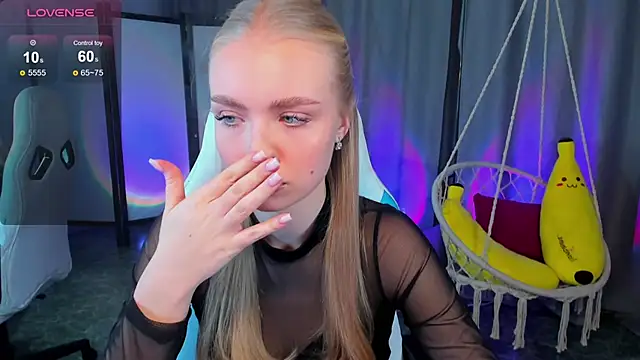 TessaGrays online show from February 9, 2026, 11:36 am