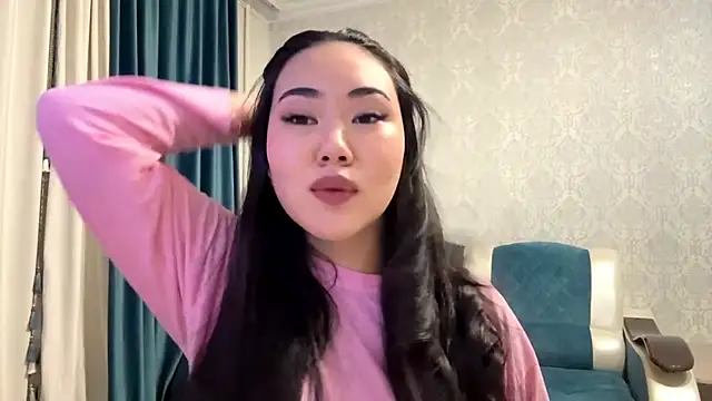 Snapshot of AYPRILPURE chatting on October 13, 2025, 4:29 pm AYPRILPURE online show from October 13, 2025, 4:29 pm