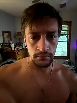 Amatueranon online show from October 6, 2025, 12:57 pm