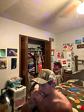 Amatueranon online show from October 16, 2025, 1:39 am
