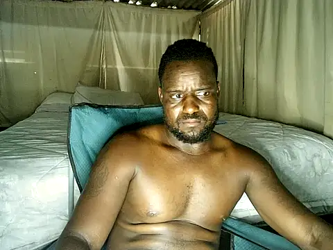 Snapshot of Funsexy702 chatting on October 29, 2025, 11:12 am Funsexy702 online show from October 29, 2025, 11:12 am