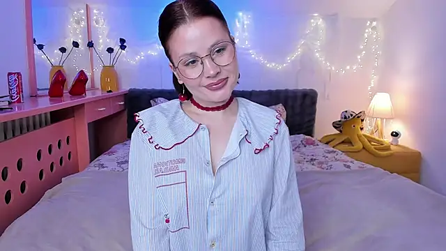 Me-Dea online show from March 6, 2026, 7:27 am